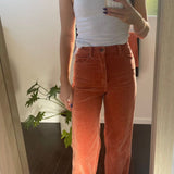 Wrangler Hi Bells – Saffron Corduroy – Size 9