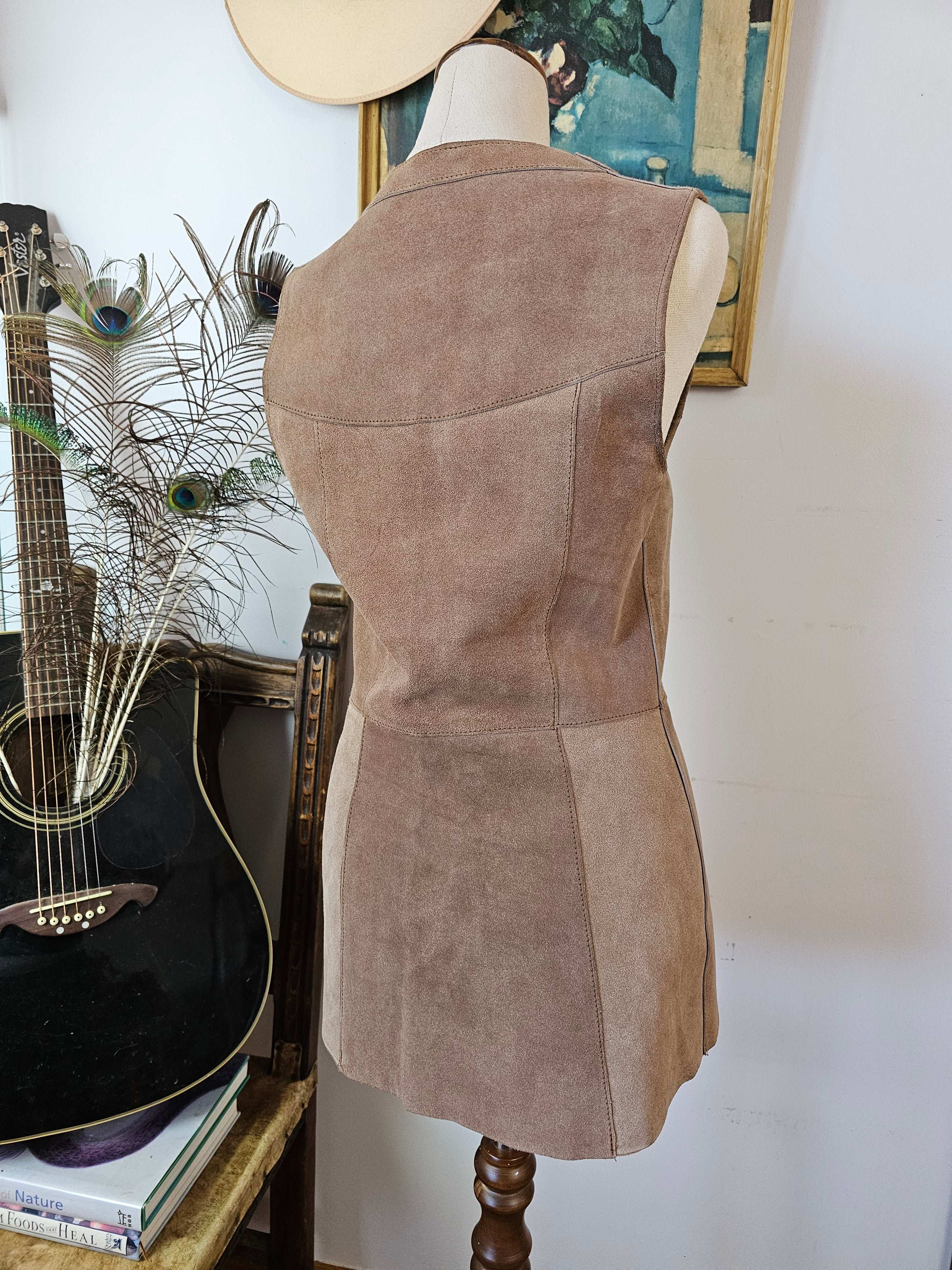 Vintage Two-Tone Suede Vest – Western Folk Classic