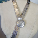 Vintage Silver-Tone Seashell Stretch Belt – Coastal Boho
