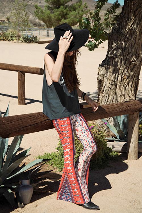 Spell Gypsy Small S Desert Wanderer Rare Bells - Devils the Angel