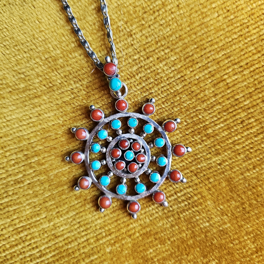 Tourquise & Coral pendant with chain
