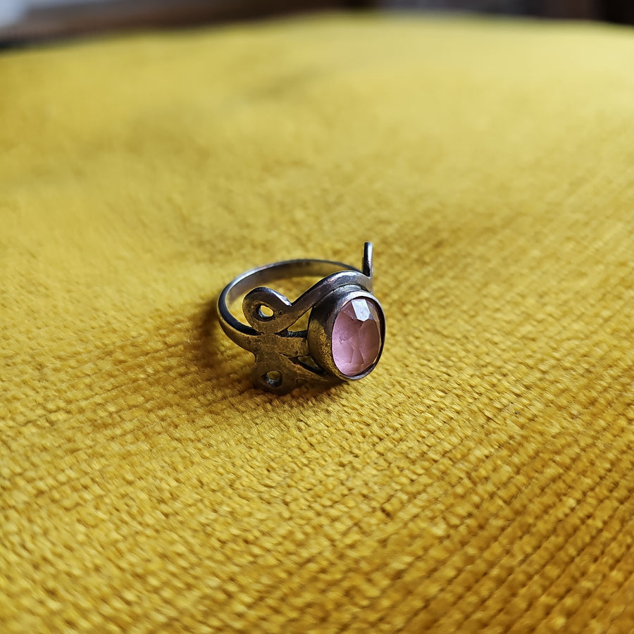 Beautiful Sterling Silver Ring With Pink Stone 7