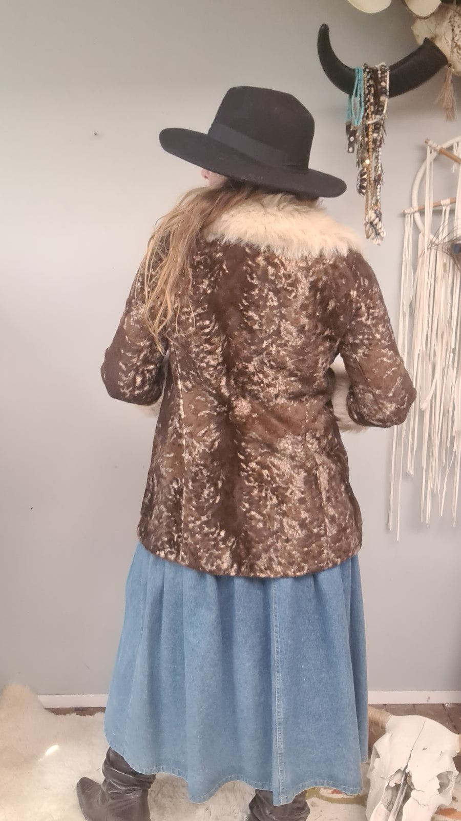 Genuine vintage coat size 8/10