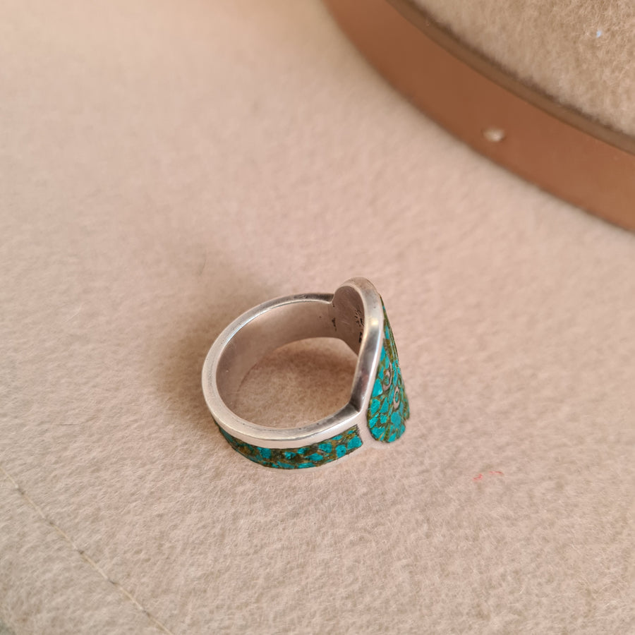 Antique Sterling Silver & Turquoise chip Ring Size P1/2