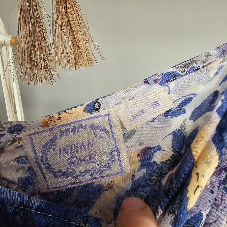 Indian Rose Skirt size 10 vintage
