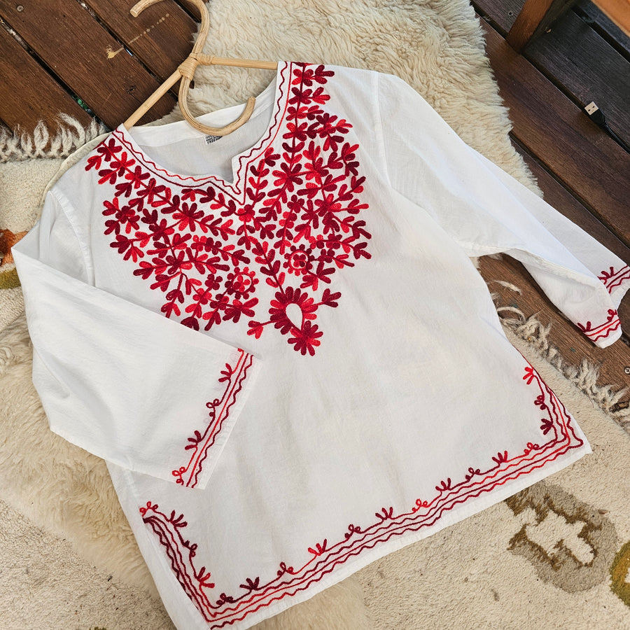 LIGHT COTTON INDIAN RED EMBROIDERED BLOUSE