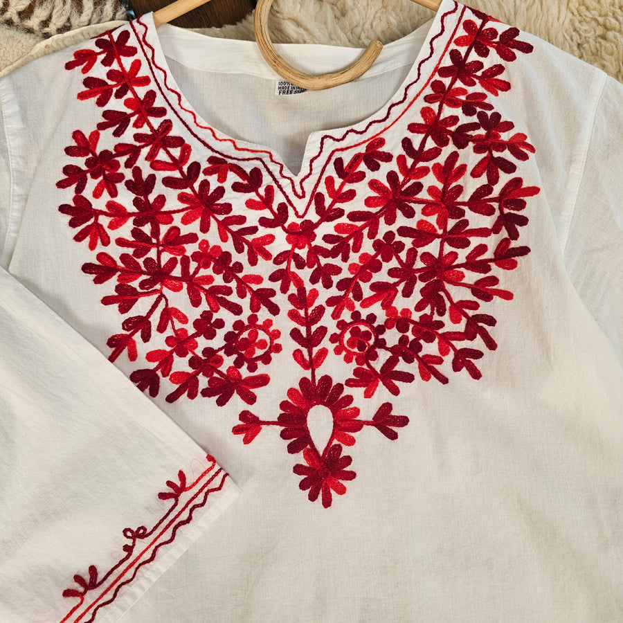 LIGHT COTTON INDIAN RED EMBROIDERED BLOUSE