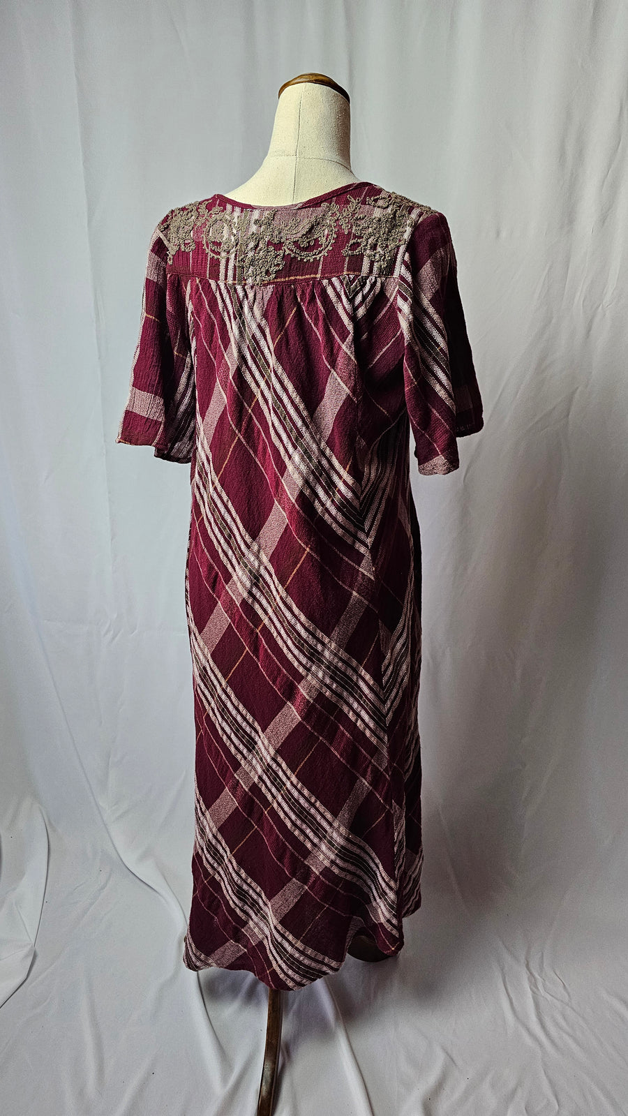 Swaadisht Chai - Vintage 1970's Indian Cotton Dress - Made In India - Size M