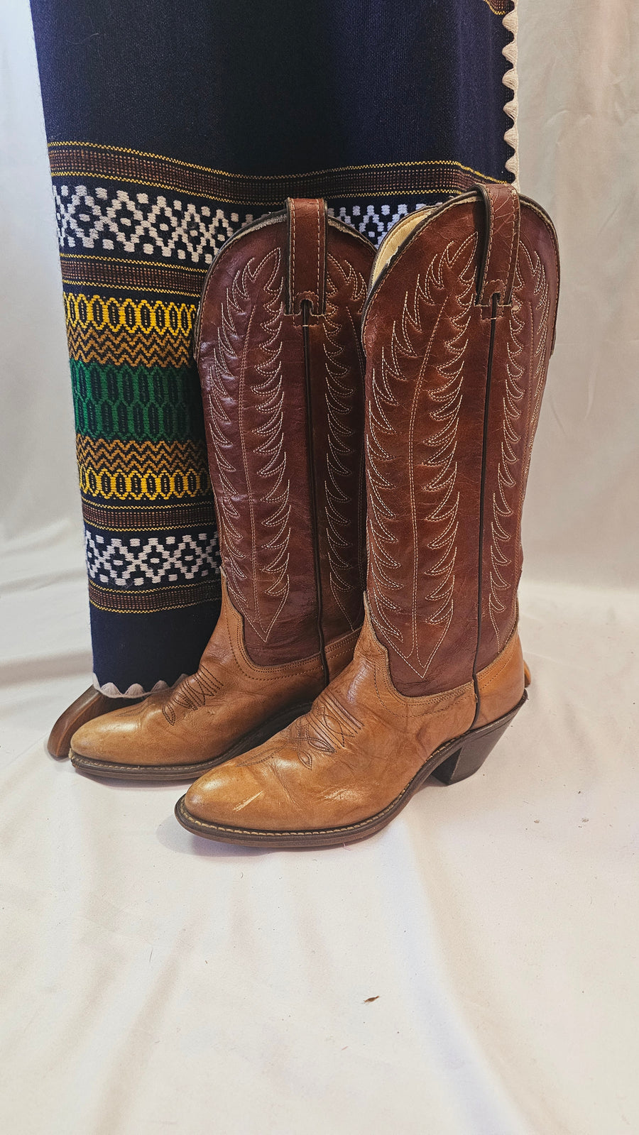 Western cowboy vintage Boots USA 7.5 M