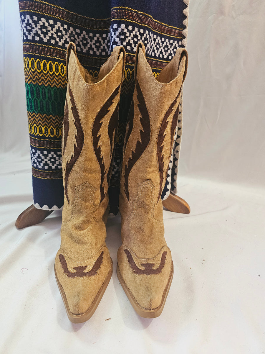 VINTAGE SUEDE COWBOY BOOTS USA SIZE 7