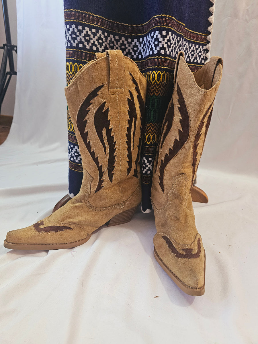 VINTAGE SUEDE COWBOY BOOTS USA SIZE 7