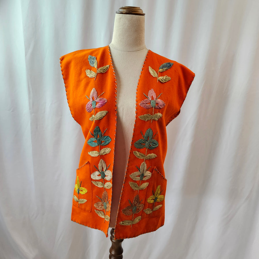 Vintage embroidered vest S