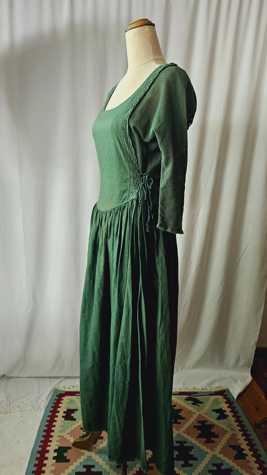 Vintage 1970s Green Cotton Lace Up Peasant Dress M