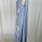 Fillyboo - Story Of Seeker Maxi Dress in Blue Floral size Small