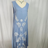 Fillyboo - Story Of Seeker Maxi Dress in Blue Floral size Small