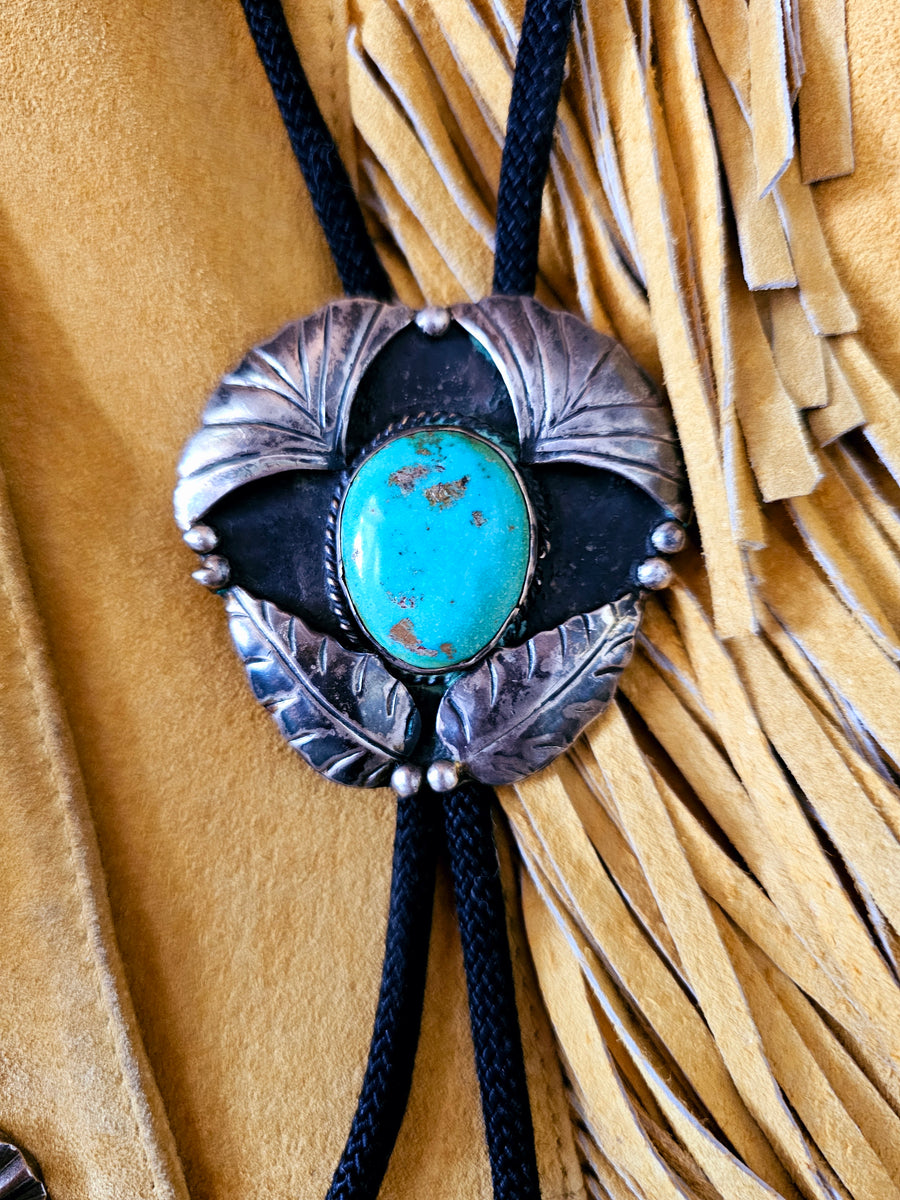 Vintage Bennett Pat. Pending Turquoise Bolo Tie – A Collector's Treasure