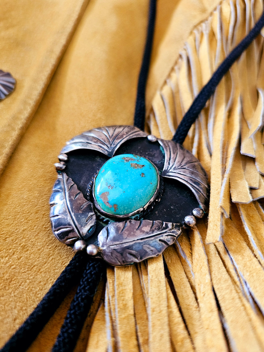 Vintage Bennett Pat. Pending Turquoise Bolo Tie – A Collector's Treasure