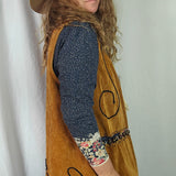 Vintage 1970s Velvet Vest with Beaded Trim – Boho Festival Style