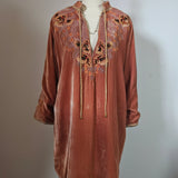 Chasing Unicorns Hand-Woven Velvet Embroidered Tunic Dress – Peach Silk Velvet M rrp$650