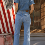Vintage Lee High Rise Straight Leg Jeans — Size 9
