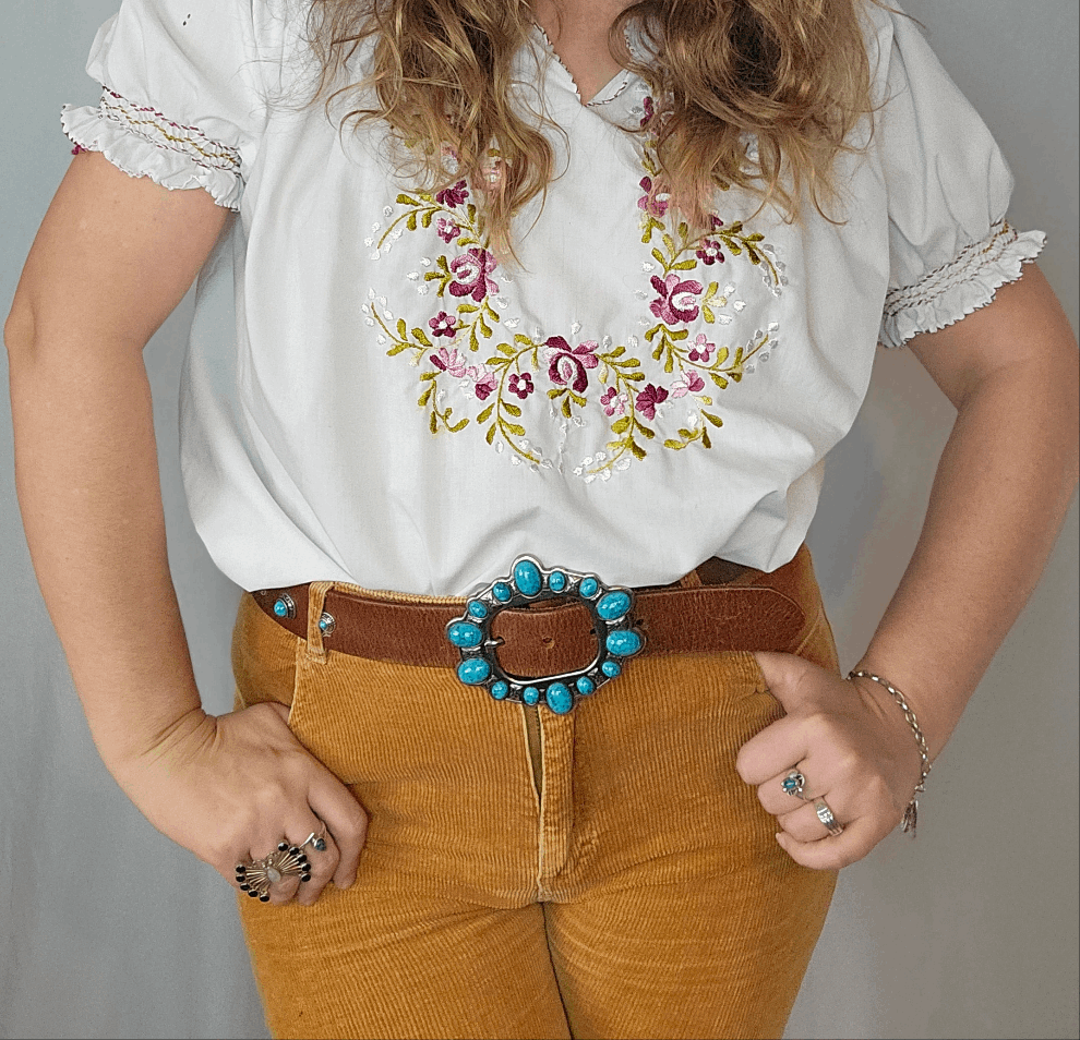 Vintage Turquoise Concho Belt – Size 34 (Adjustable 88–98cm)
