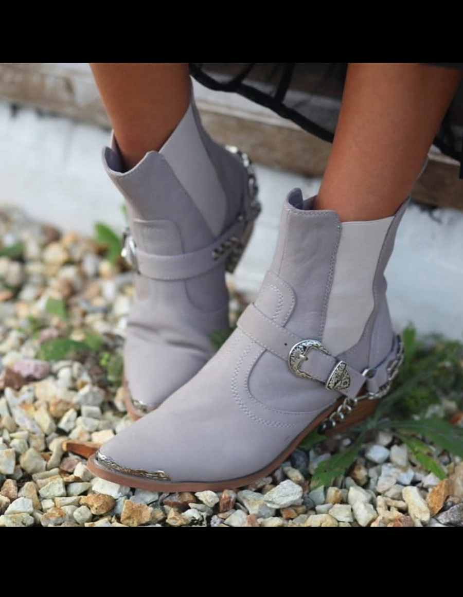 Rare Arnhem Cowboy Tan Suede Boots – Size 39 / AU 8 – Boho Western Ranger Style