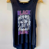 Spell And The Gypsy Black Magic Distressed Tank-Unterhemd. Größe M