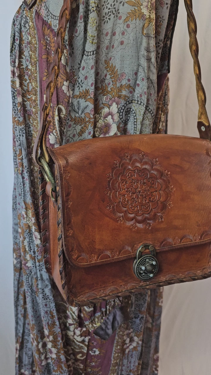 Vintage 70s tooled leather bag