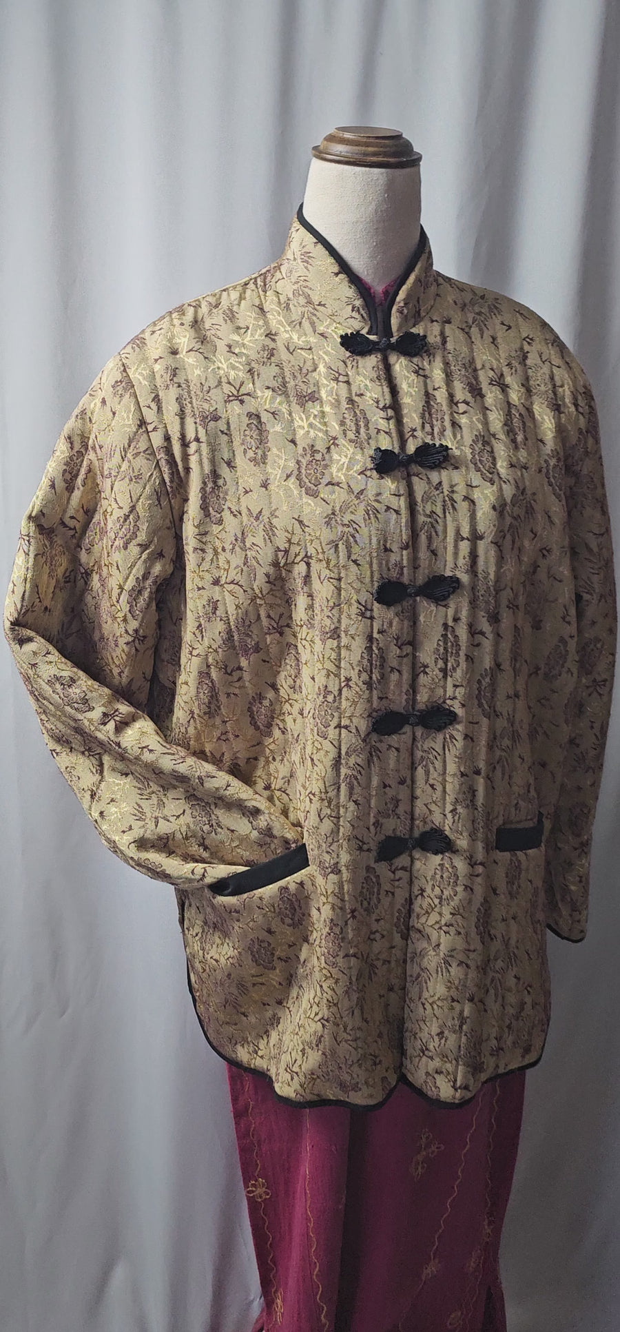 Vintage Oriental gold Quilted jacket L