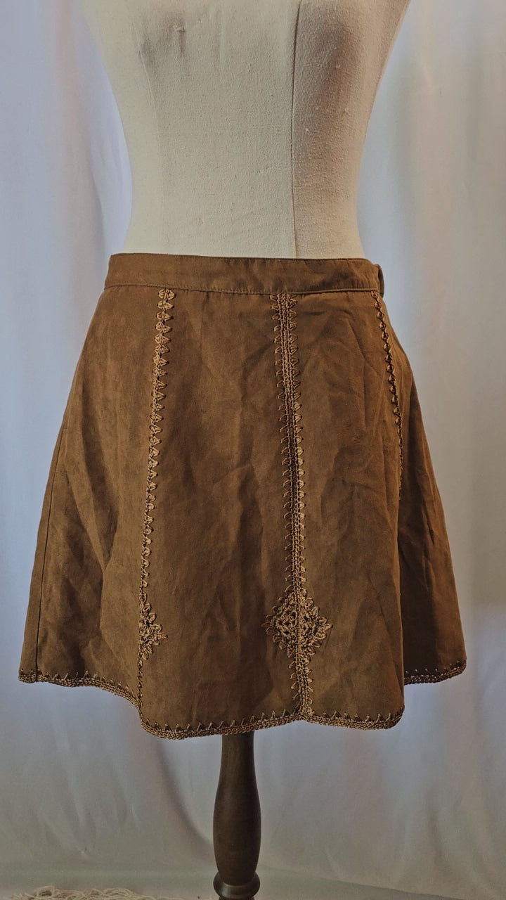 Vintage soft suede crochet detailing skirt 8/10