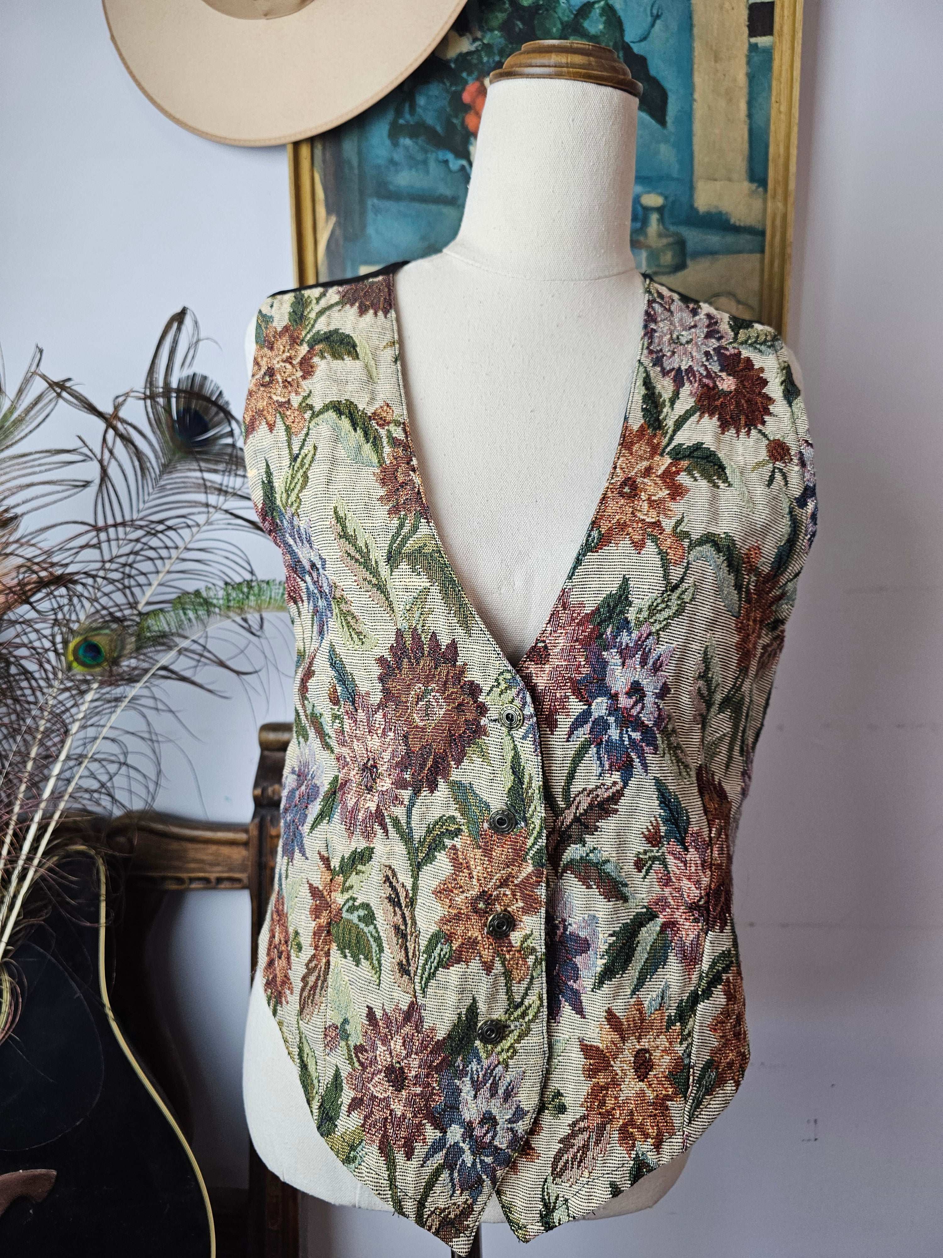 Vintage Tapestry Vest | Size L
