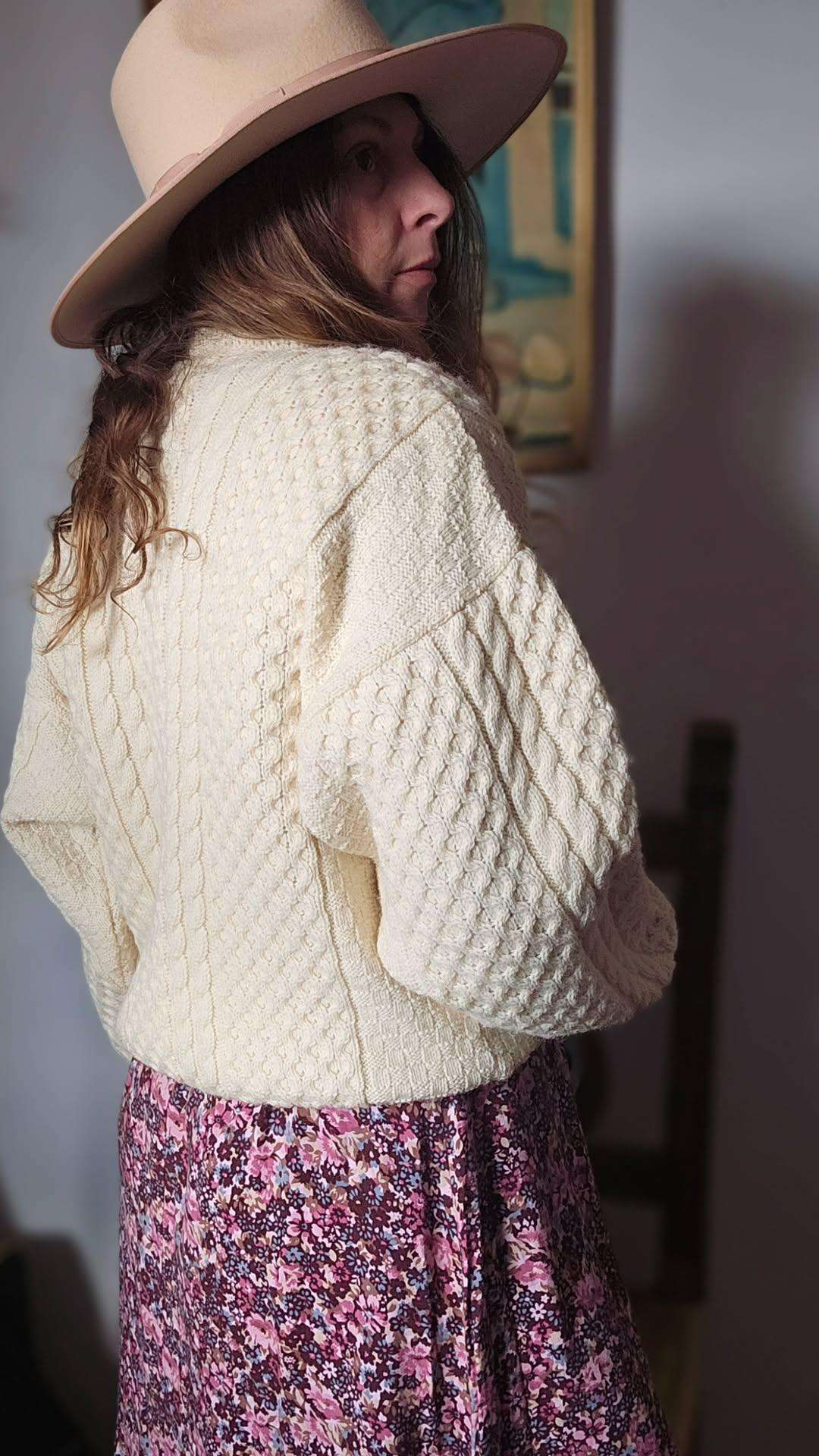 Vintage Gaeltarra G Ireland Aran Knit Jumper – Size 42