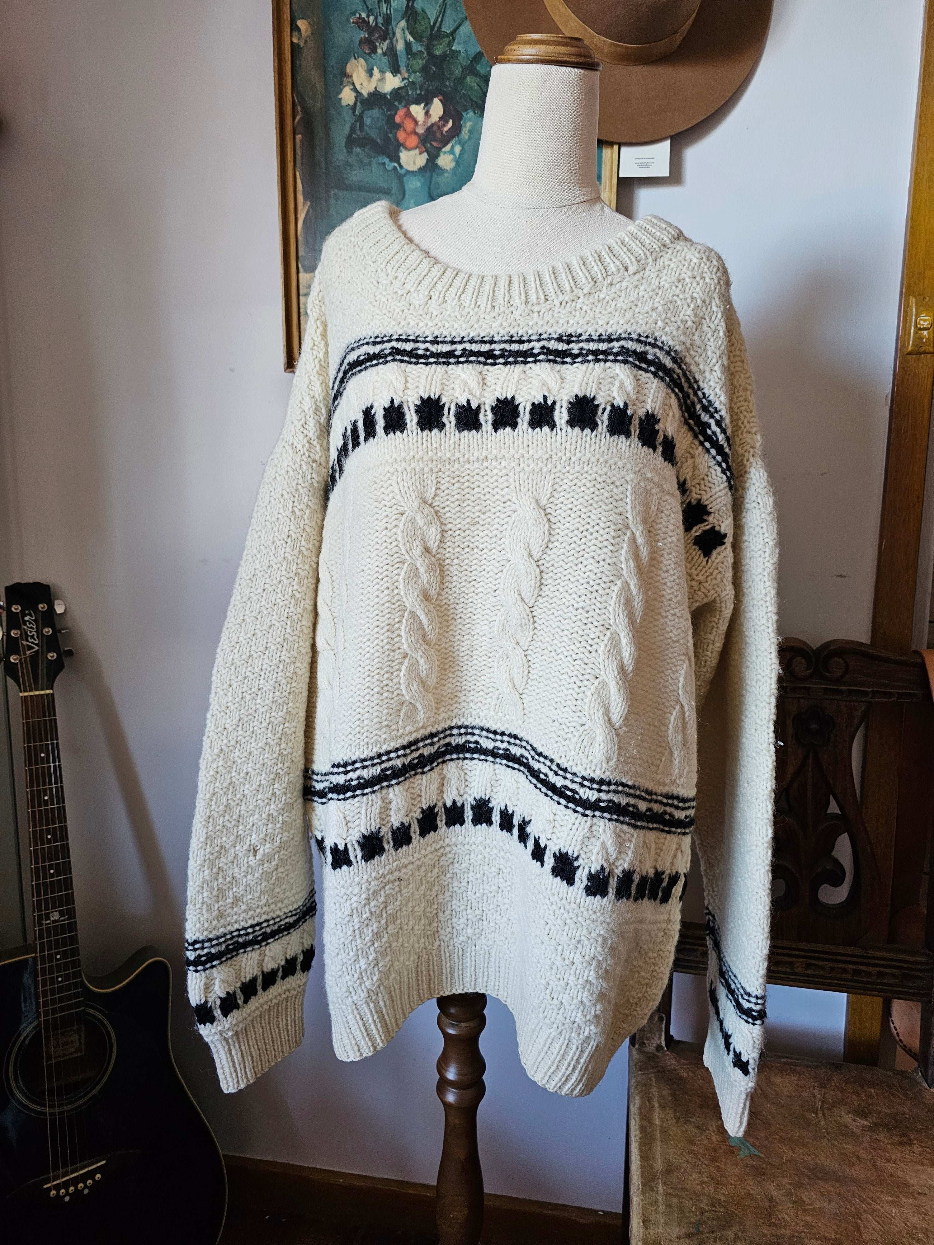 Vintage cream cable knit jumper with black detail
