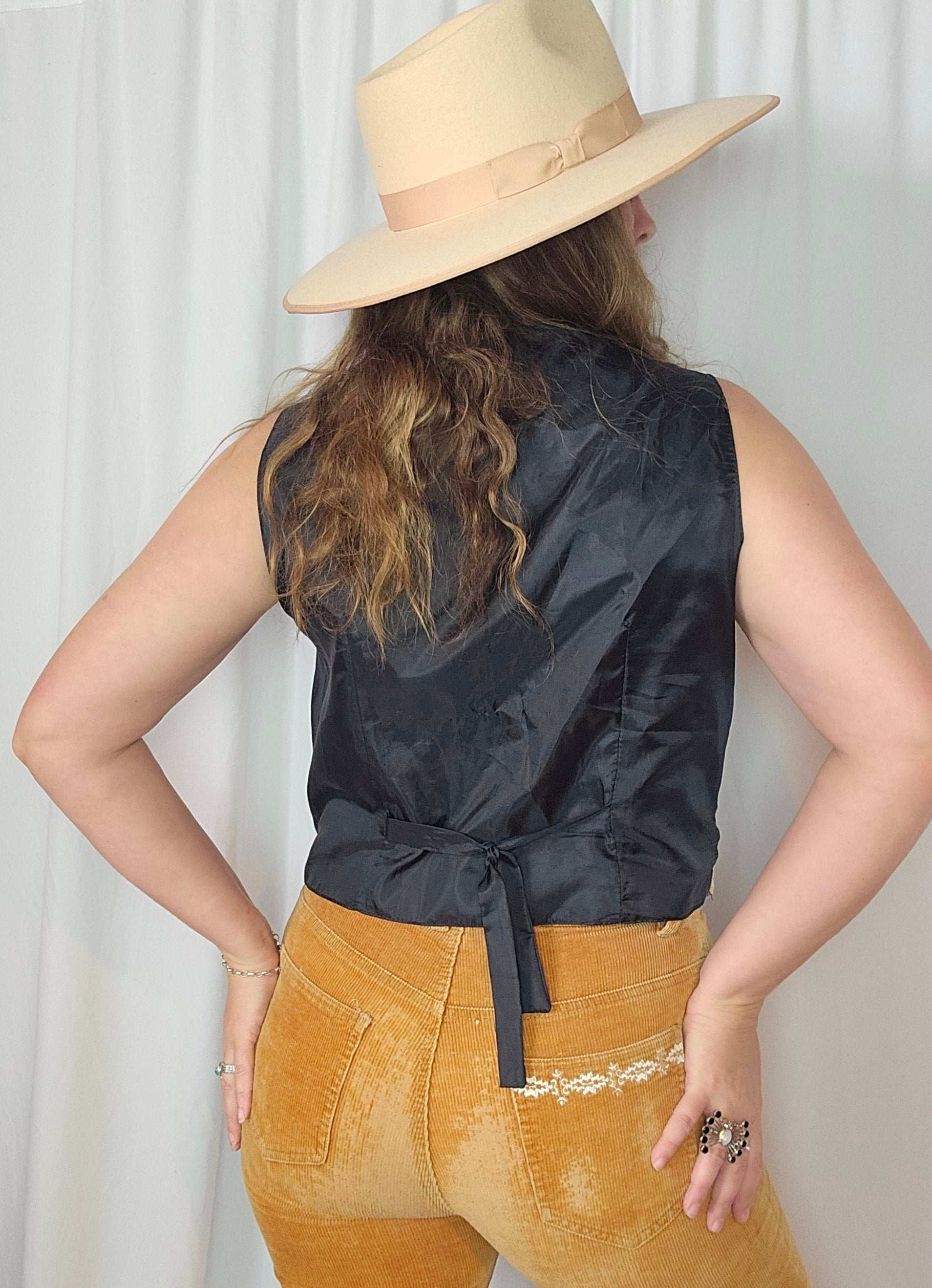 Vintage Tapestry Vest | Size L