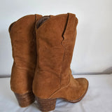 Tanah folk Mustang boots 37 NEW