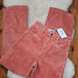 Wrangler Hi Bells – Saffron Corduroy – Size 9