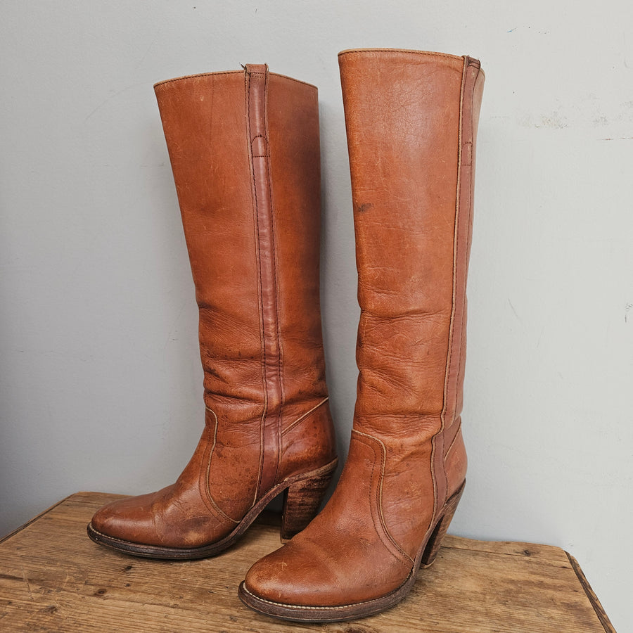 Vintage Brown Leather stacked Fry Boots Size 8B USA (also would fit 7, 7.5)