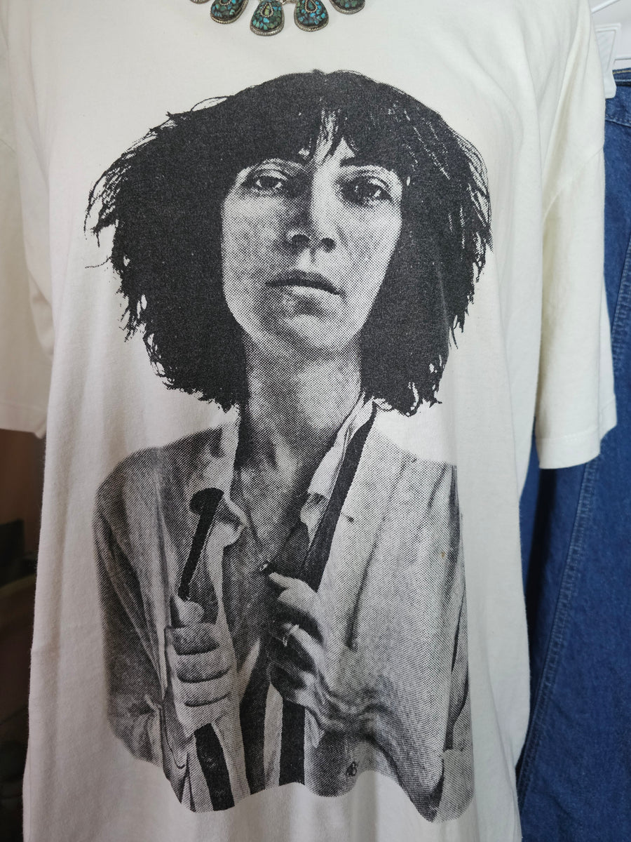 Patti Smith Vintage-Inspired Graphic Tee – White – Lectro Size L