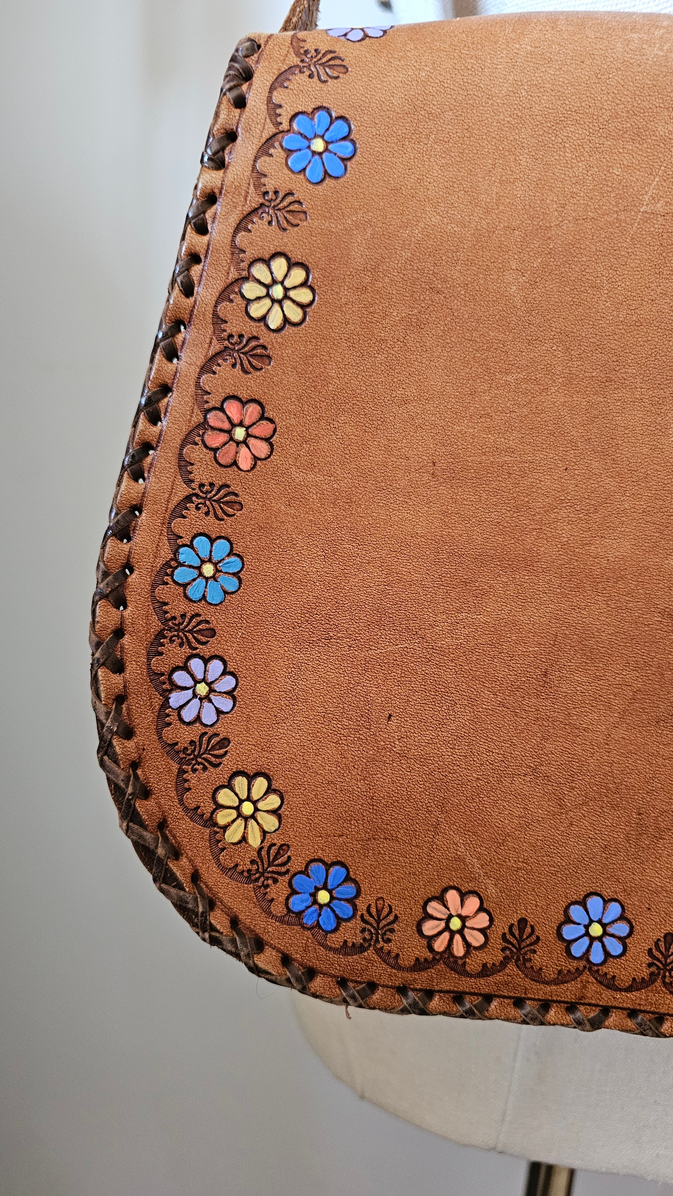 vintage hand painted tooled leather bag – floral detail