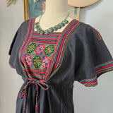 Vintage Mexican Embroidered Dress S/M