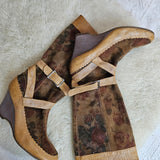 Vintage Via Uno Leather & Suede Floral Print Boots – Tan & Brown Wedge Heel