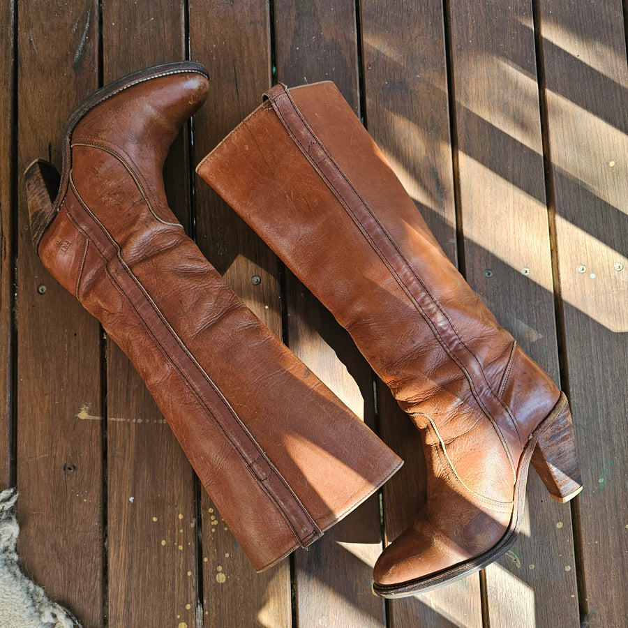 Vintage Brown Leather stacked Fry Boots Size 8B USA (also would fit 7, 7.5)