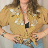 Vintage Mustard Floral Embroidered Blouse – Boho Western Button-Up Shirt M