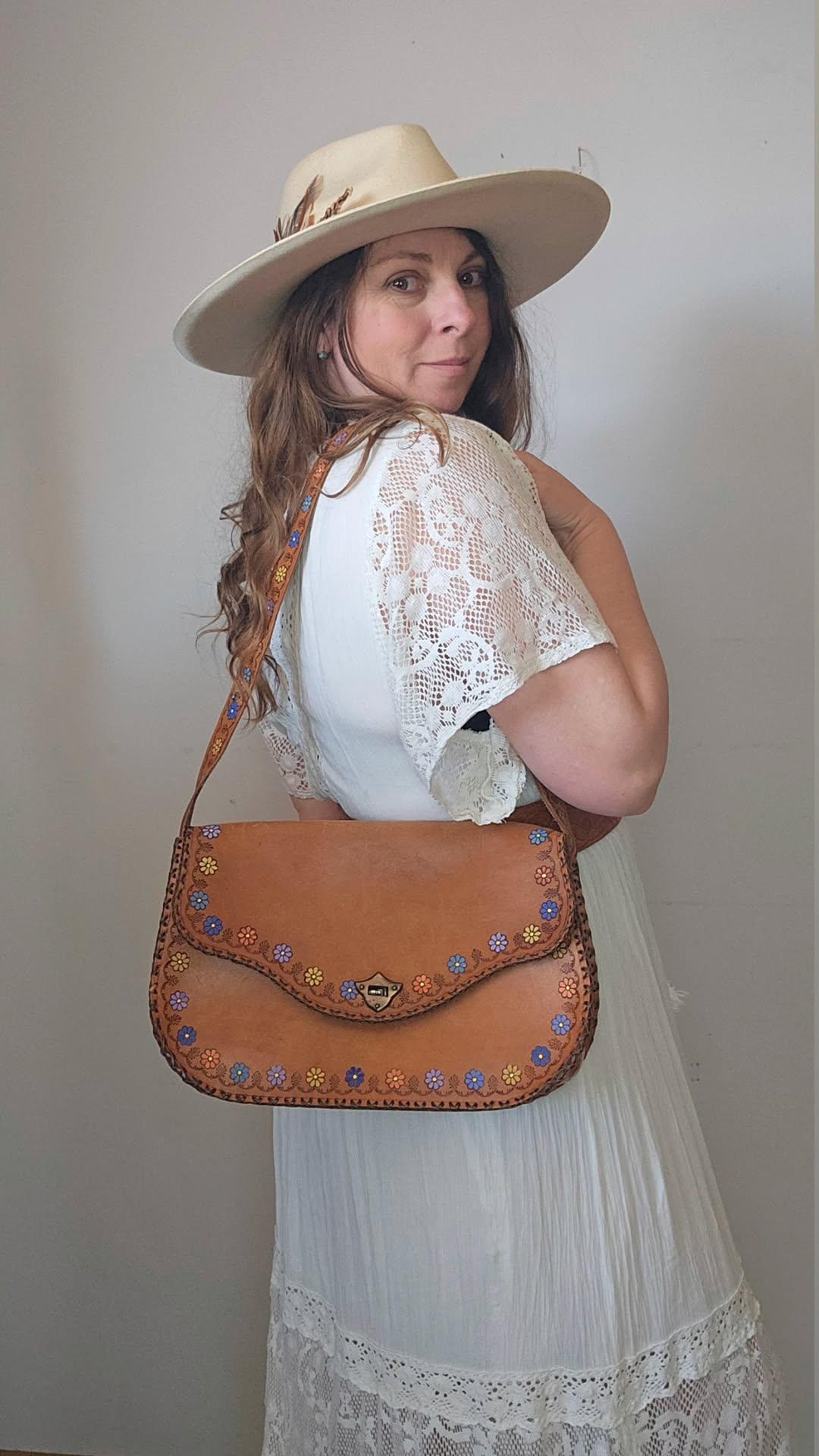 vintage hand painted tooled leather bag – floral detail