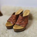 vintage woven leather platform clogs – brandy brown 36