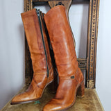 Vintage 1970s Dingo Brown Leather Knee-High Boots – Size 7.5